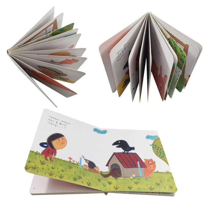 Kleurrijke Hardcover die en het Engelse Dierlijke Boek van het Beeldverhaalverhaal voor Kinderen drukken binden