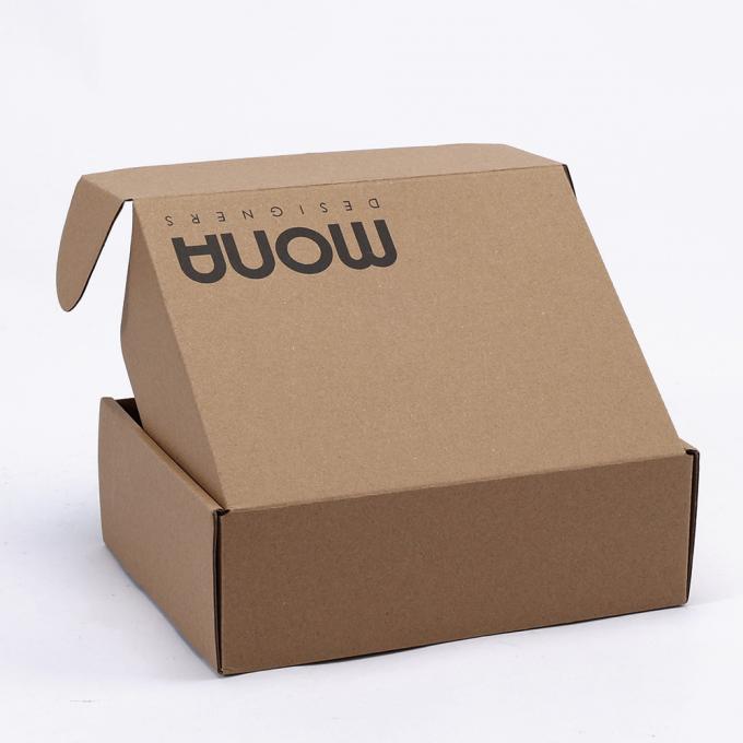 Gepersonaliseerd logo Eco-vriendelijk wit stevig papier karton geschenk mailing opvouwbare verzenddozen 10