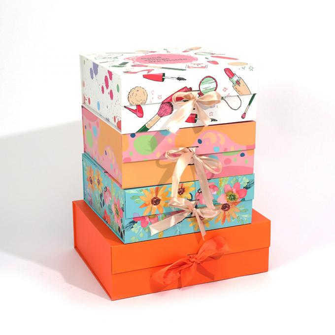 CMYK Pantone Kleurenprint Custom Grote cadeauverpakking Papierdoos voor kleding Kleding 8