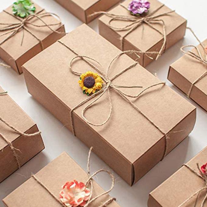 CMYK Custom Logo Candy Gift Packaging Bruine laken Kraft papier doos voor festival token 6