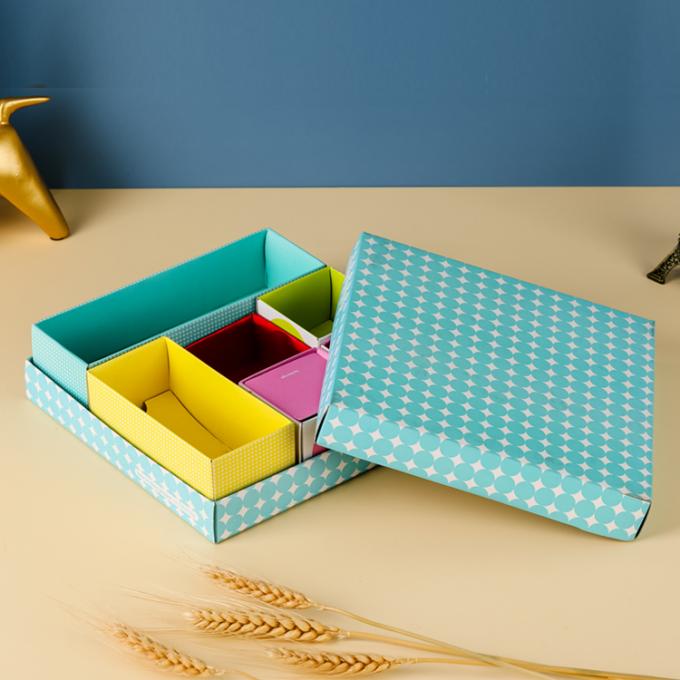 Craft Custom Design Kartonnen Verpakking Geschenkdoos met deksels en glanzende laminaat 2