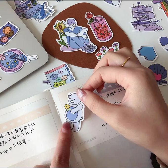 Op maat gedrukte cartoon zelfklevende sticker PVC vinyl die cut waterdichte stickers 3